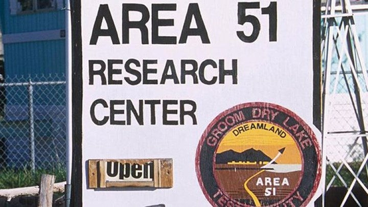 Η διαβόητη Περιοχή 51 των ΗΠΑ και οι θεωρίες συνωμοσίας (εικόνες, βίντεο)